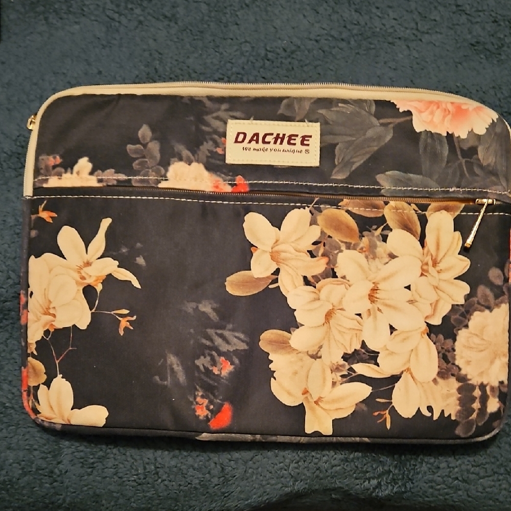 Floral Laptop Sleeve - Black and Cream